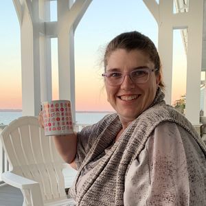 Meet your Posher, Crystal lynn